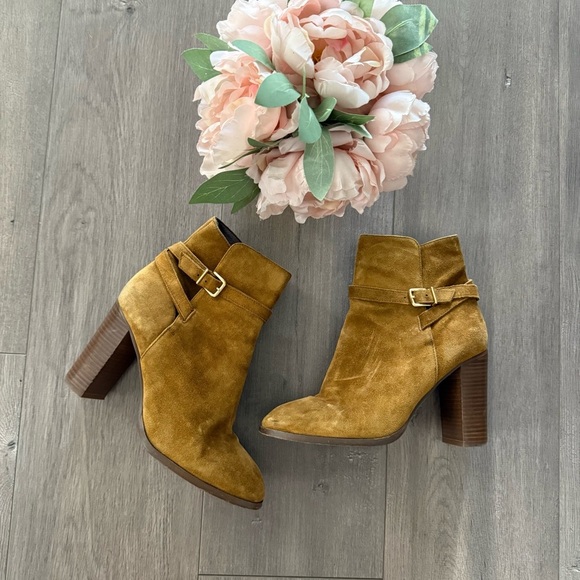 J. Crew Tan Brown Suede Leather Ankle Heel Booties - Picture 2 of 10
